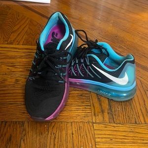 NIKE Air Max womens 7.5